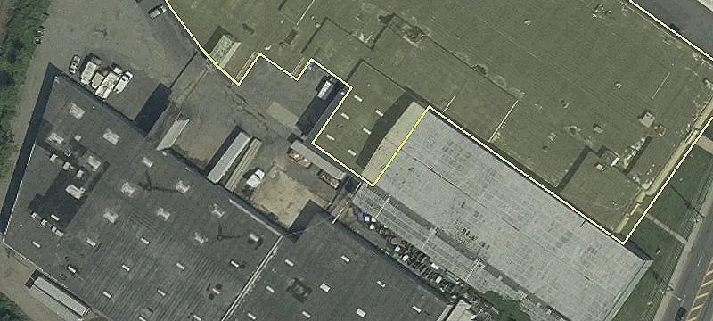 686 Grand Ave