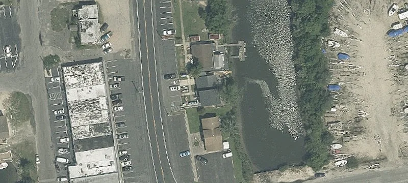 955 Radio Rd