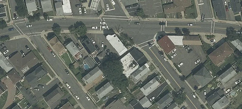 92 Main Ave
