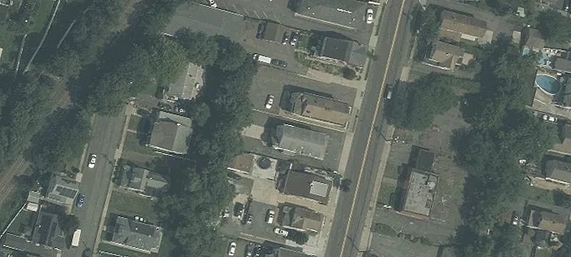 140 Lincoln Ave