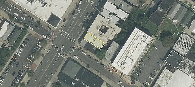 570 Ave C C