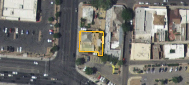 106 Rio Grande NW Blvd