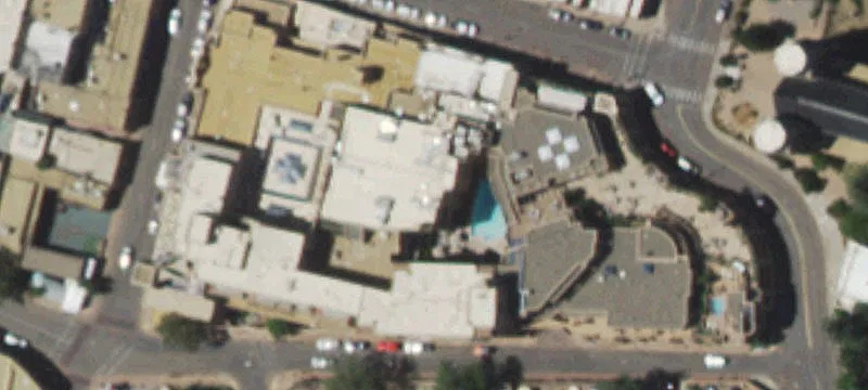 100 San Francisco St