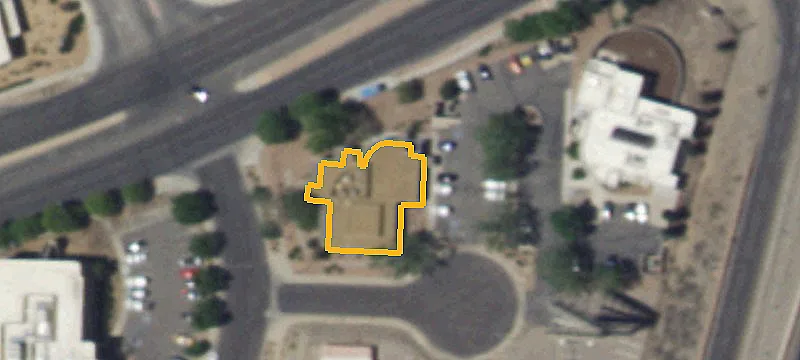 700 Lomas NE Blvd