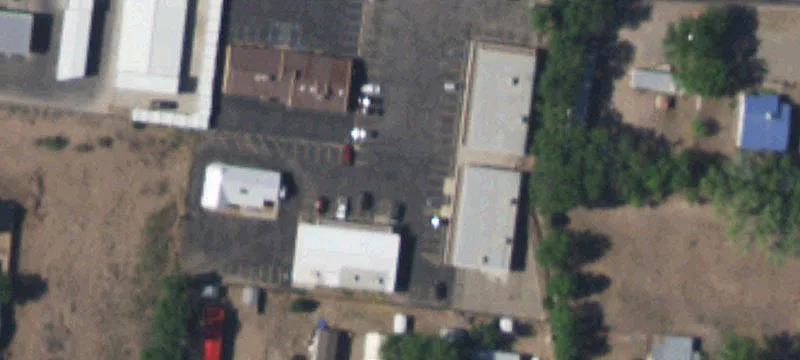 706 La Joya St