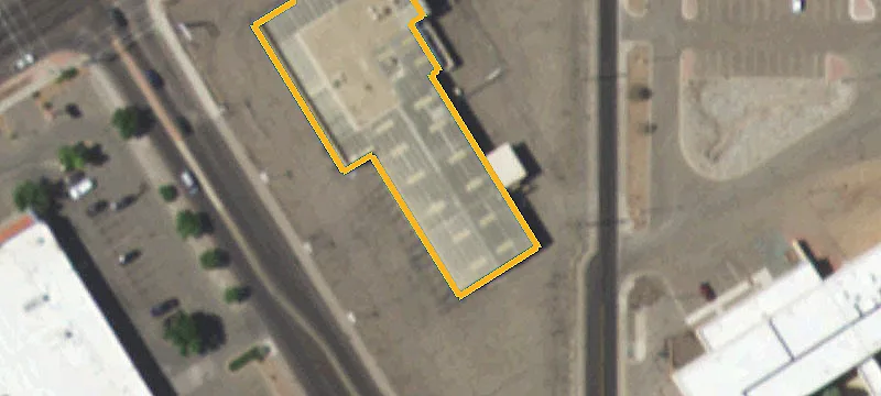 2704 Cerrillos Rd