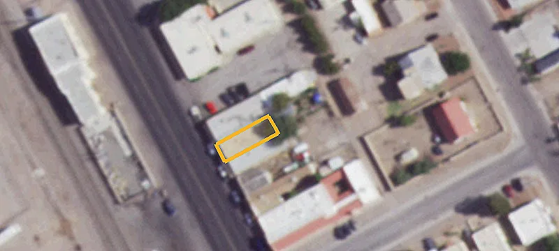 3207 Main St