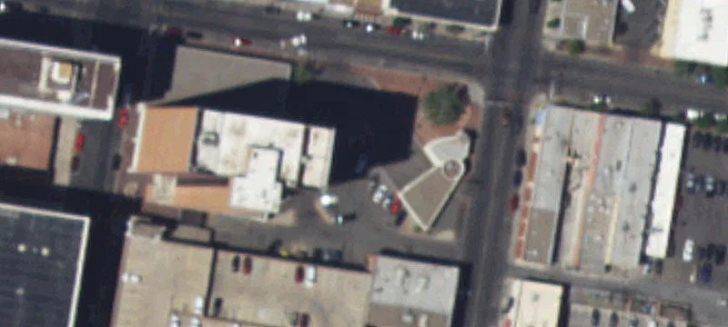 300 Gold SW Ave