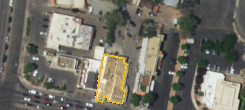 555 Cordova Rd