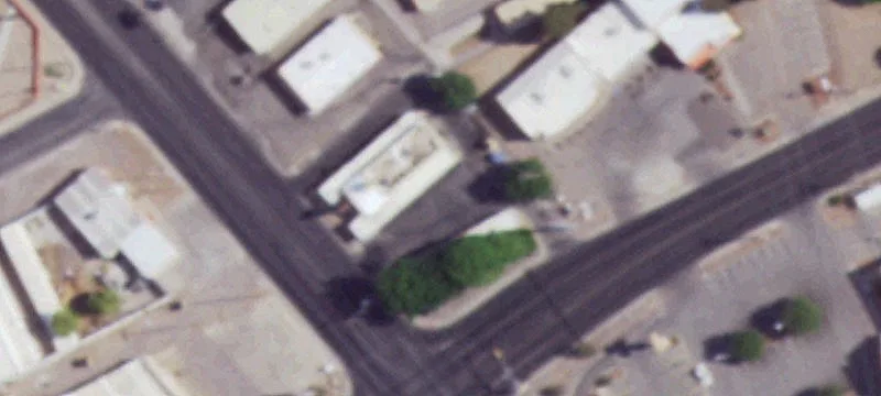 1210 Solano Dr