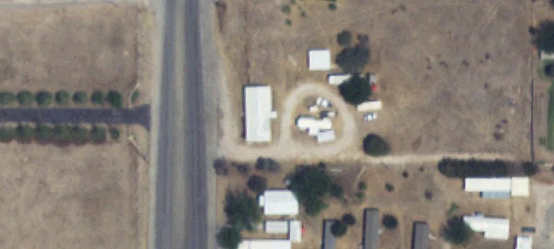 810 Paradise Ln