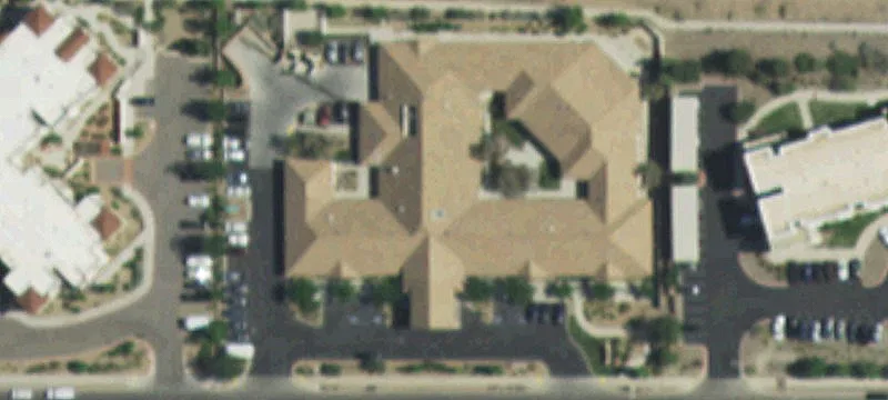 8101 Palomas NE Ave