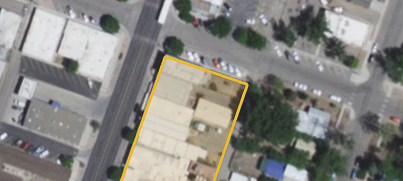 202 Main Ave