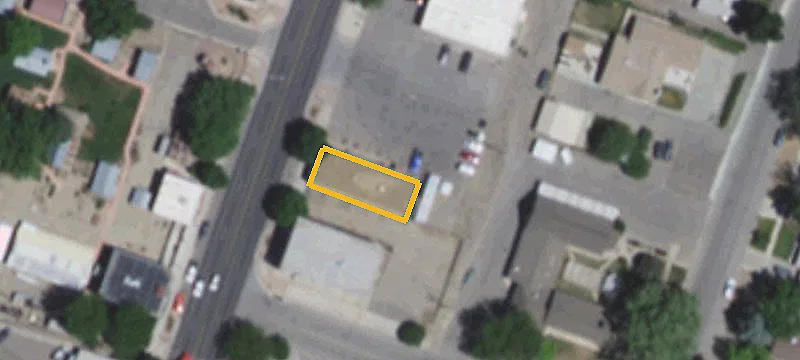 206 Main Ave