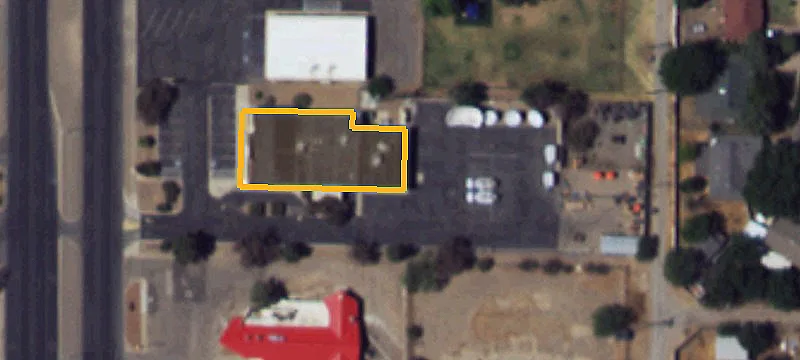 2005 Main St