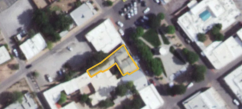 2330 Calle Principal