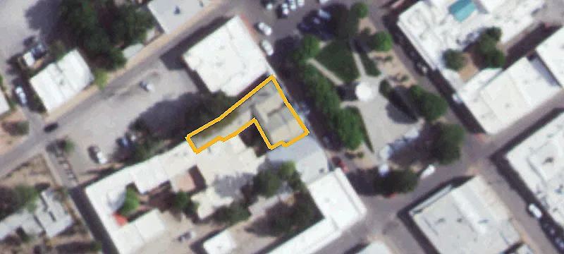 2340 Calle Principal