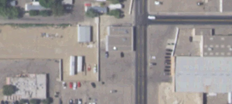 135 Airport Dr