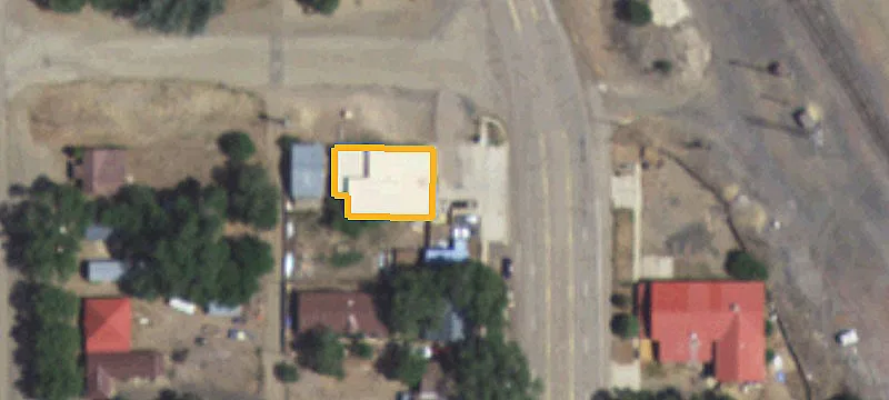 711 Maxwell Ave