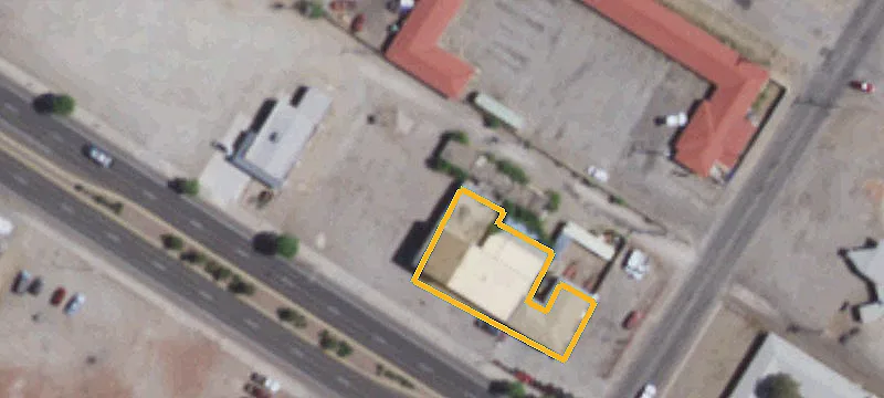 932 Santa Fe Ave