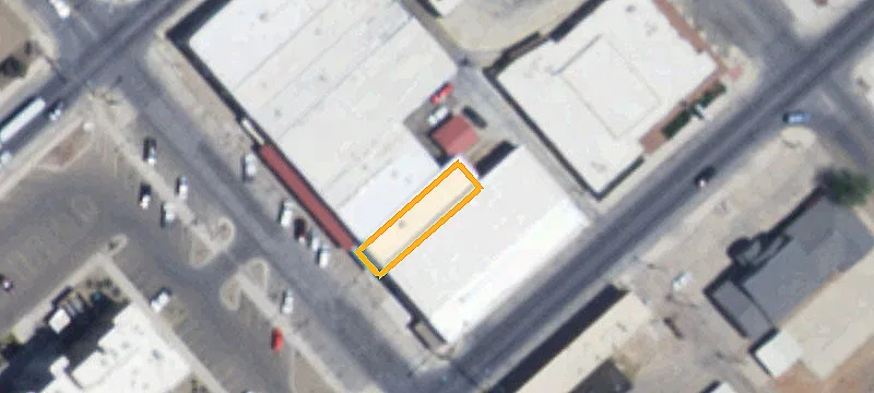121 Main Ave
