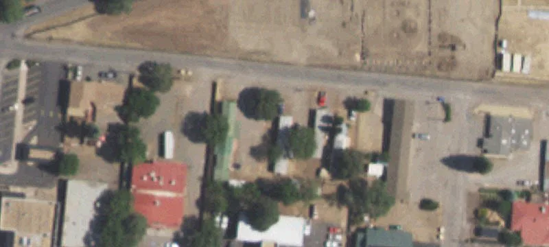 128 Service Ln