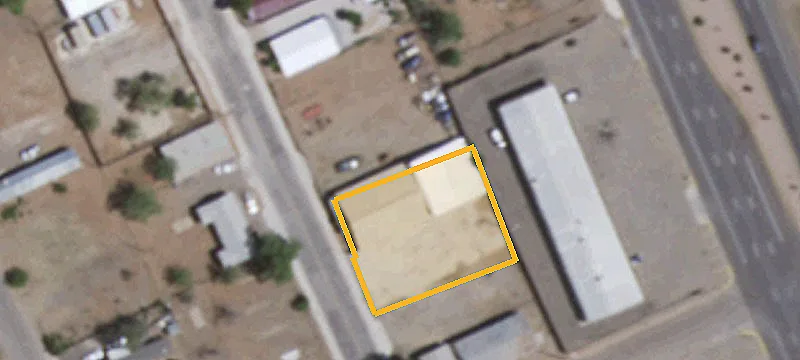 906 Uranium Ave