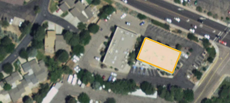 555 Oppenheimer Dr, Unit 3