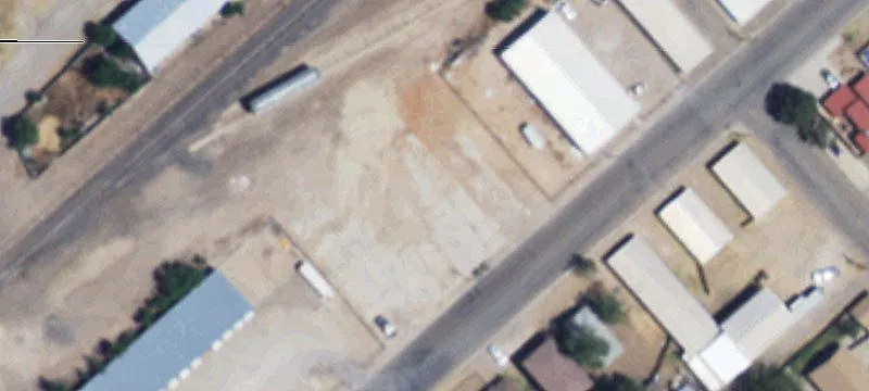 516 Commercial St