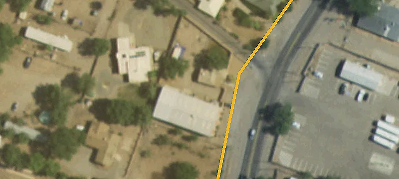 135 Camino Del Pueblo