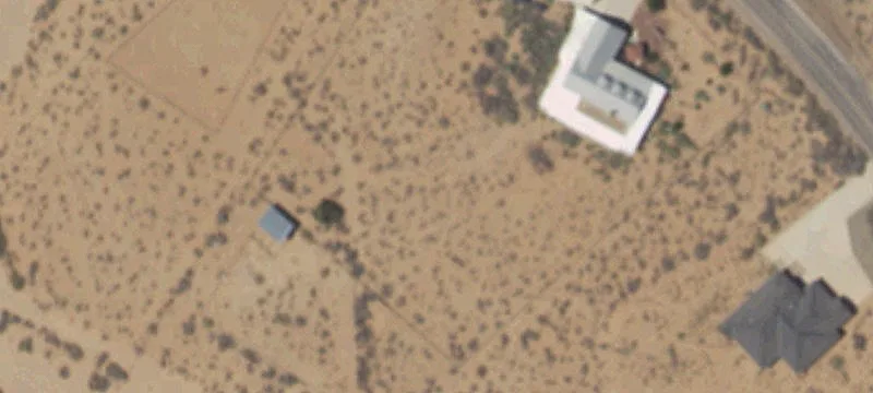 5670 Iris NE Rd