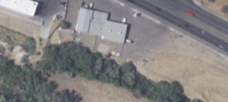 1301 Main St