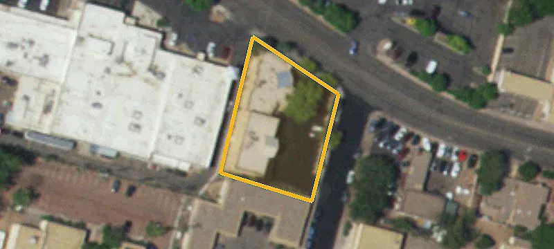 502 Cordova Rd