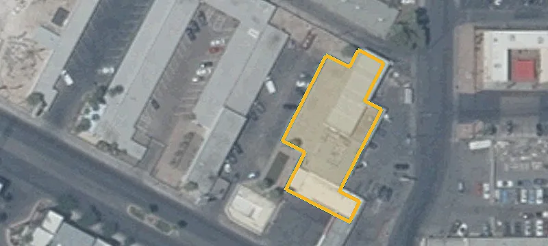 2033 Fremont St