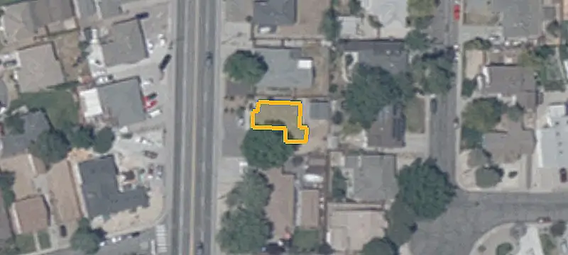 924 Pyramid Way