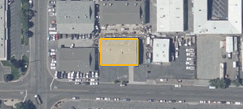 42 Freeport Blvd