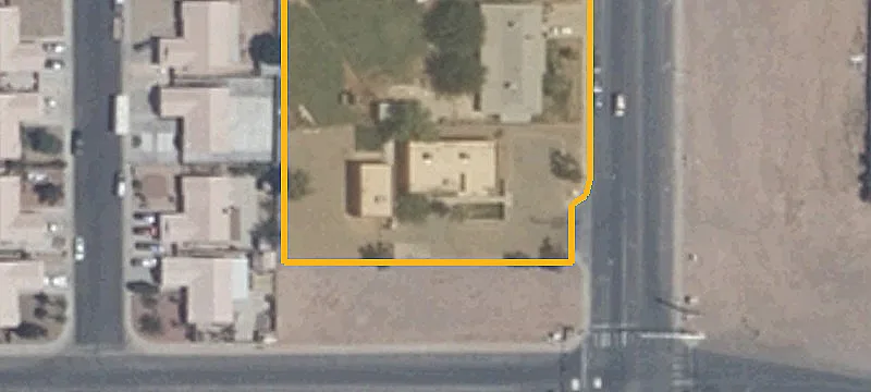 371 Riverside Rd