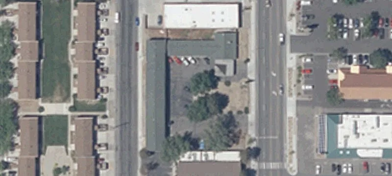 1010 Carson St