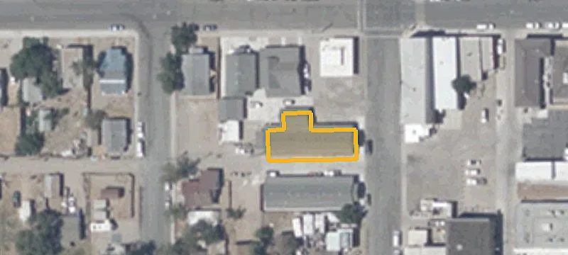 137 Ctr St