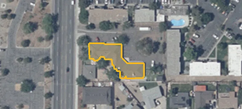 1200 El Rancho Dr