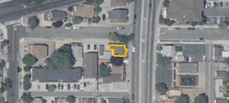 639 Pyramid Way