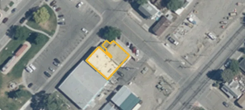 790 Commercial St