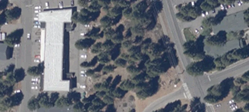 900 Incline Way