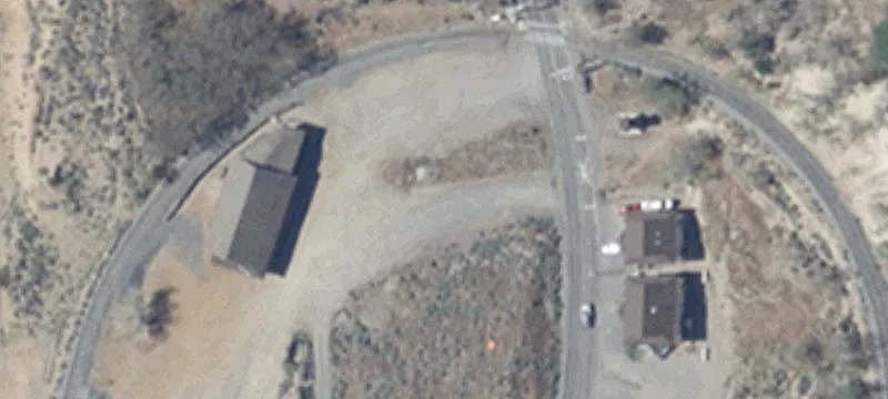 1440 Main St