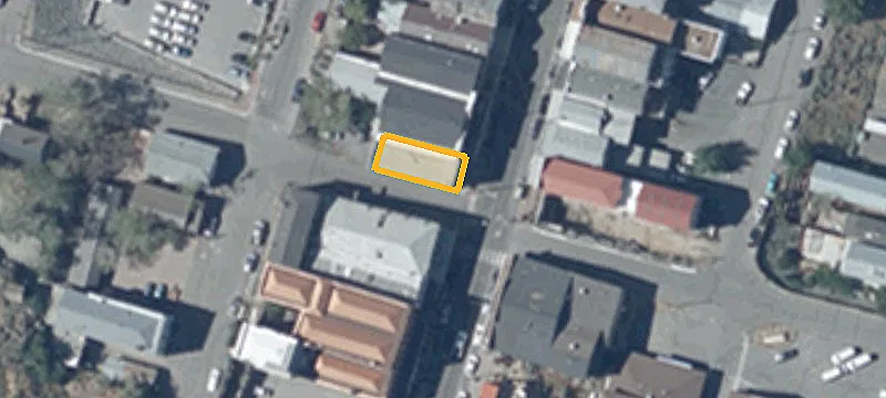 86 C St