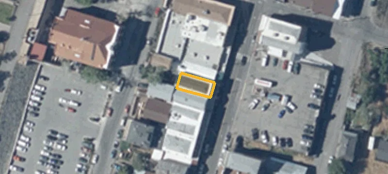 32 C St