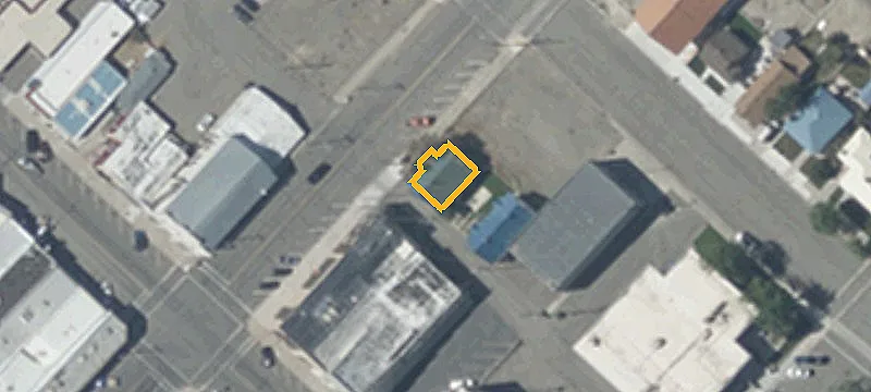 36 4th St