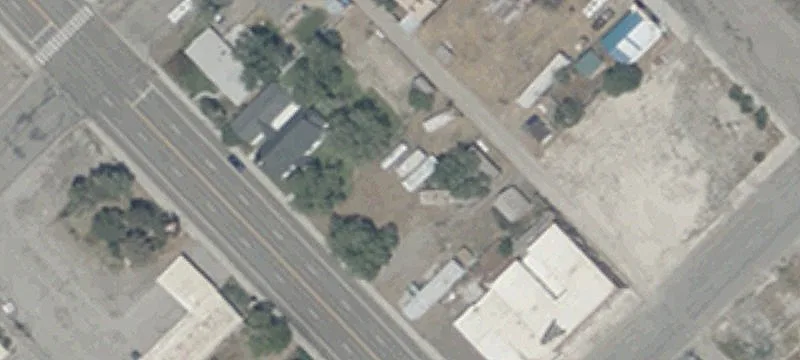 349 6th St