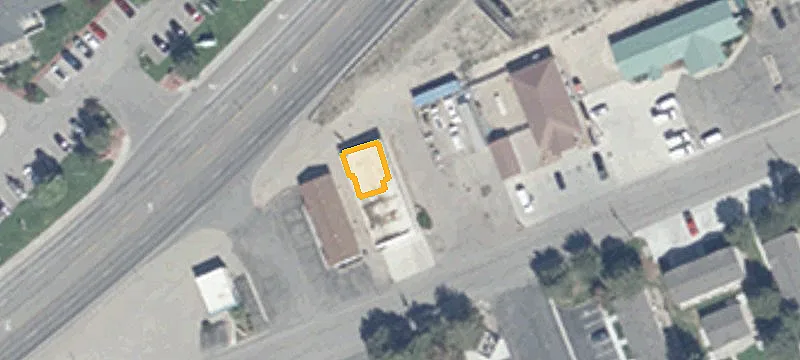 1595 Ave F F