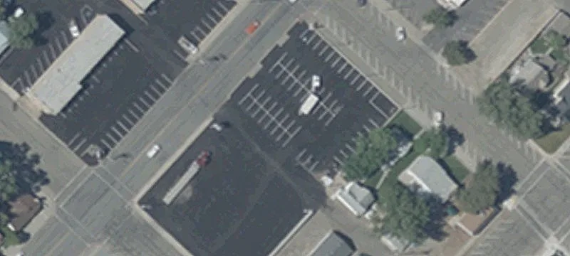 221 4th St